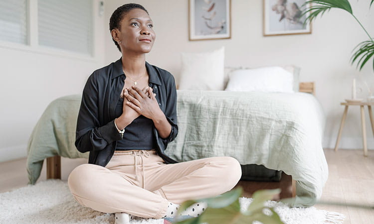 Natural Ways to Manage Anxiety and Stress at Home